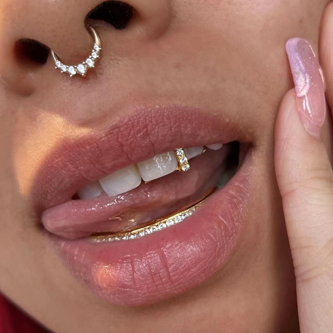 Body Jewelry Gold Plated - RACHELZ Hip Hop tunggal vertikal Bar